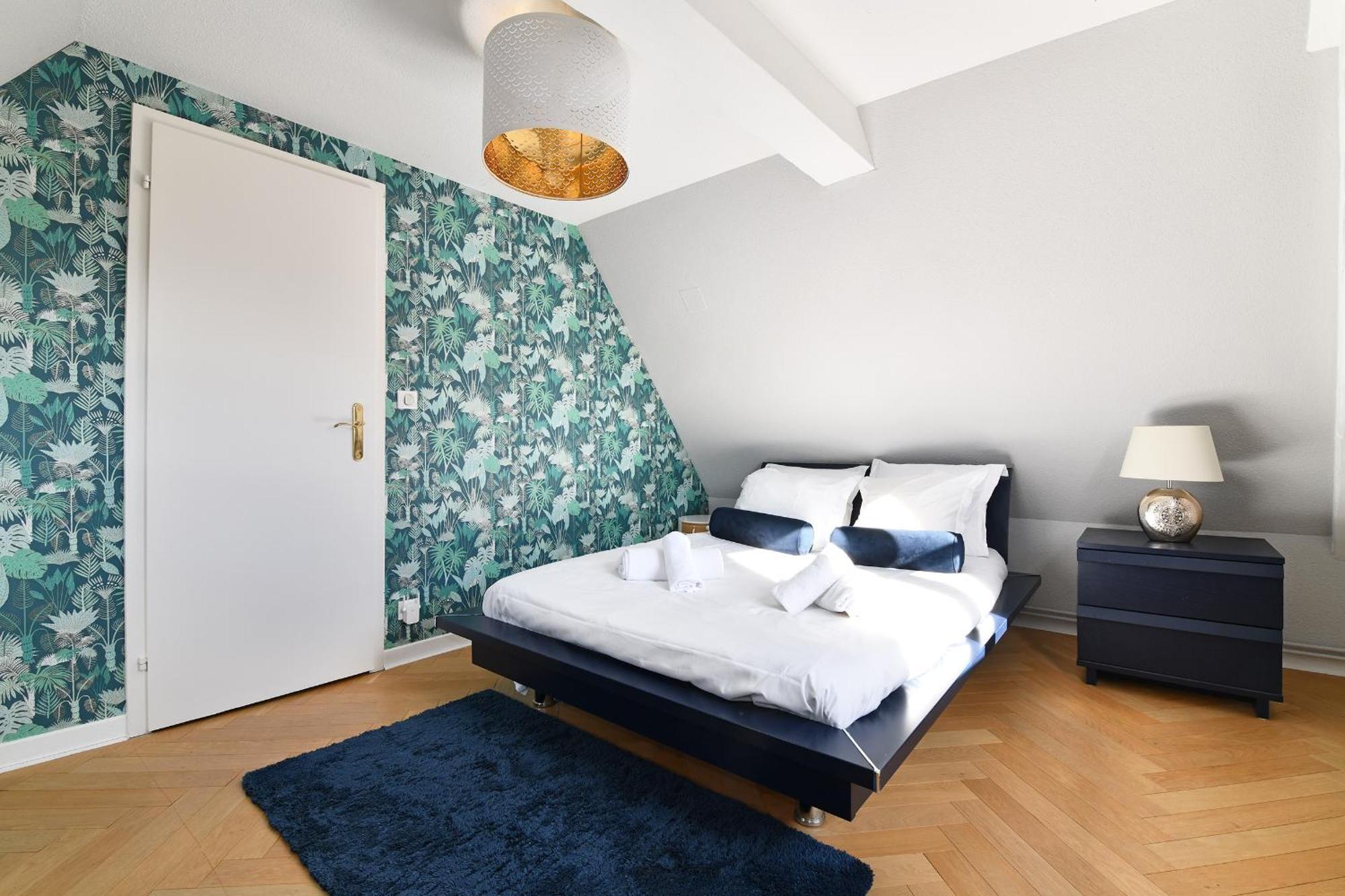 Romantique Appartement Fly Me To The Moon Colmar Exterior photo